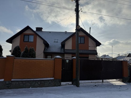 Продам новий будинок в Полтаві з ремонтом та всім необхідним Полтава