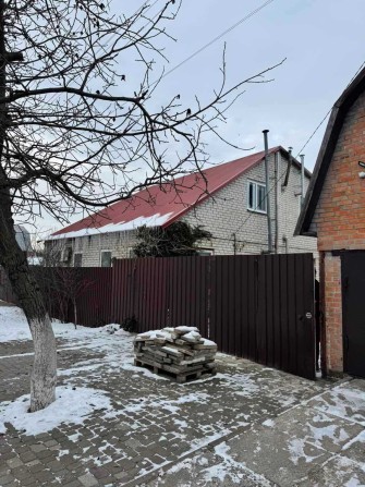 Продам будинок 2 поверхи, котел, гараж на Подолі - фото 1