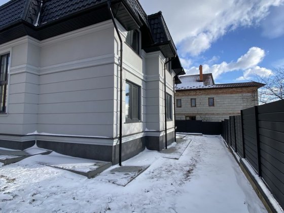 Продаж НОВ будинку + гараж, 280м2 Роша (Заставнянська) Чернівці