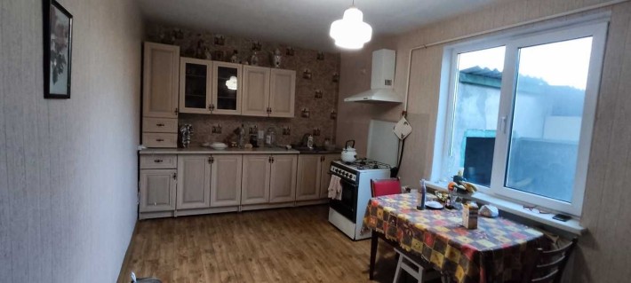 Продается хозяйский жилой дом в Нерубайском - фото 1