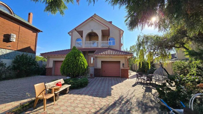 Продам шикарний будинок у Лісках 230кв.м - фото 1