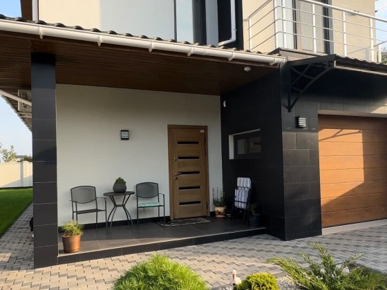 2 этажный современный дом с ремонтом в Фонтанке