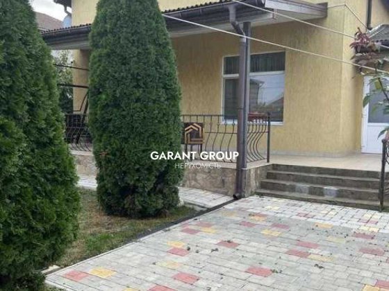 Продається великий Будинок у Пересипському районі Фонтанка