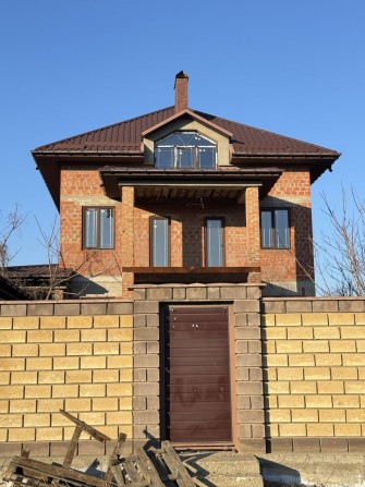 Продаж будинку поряд з Совіньоном! Будували для себе - фото 1