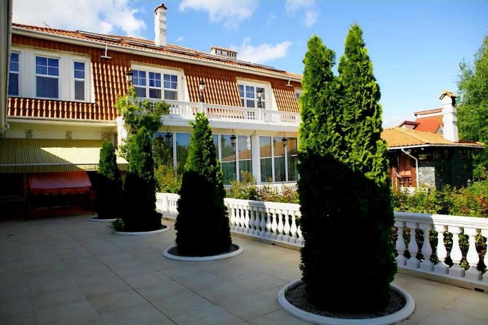 Роскошный дом на 20 сотках 1400 м² качества, комфорта и приватности - фото 1