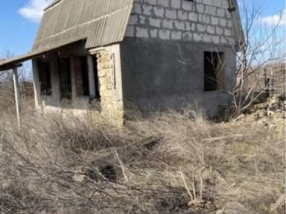 недостроенный дом,.участок со стройматериалами Овидиополь
