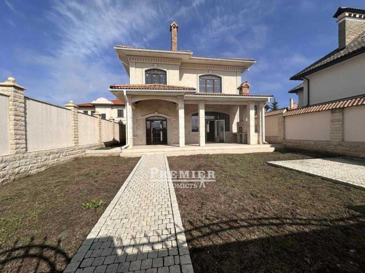 Дом 162 м2 ‼️ в Совиньоне участок 3.25 сотки Весь пакет документов - фото 1