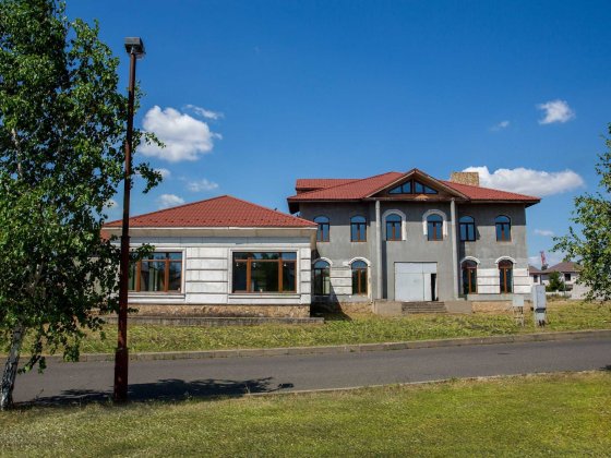 Совиньон, Estetic clinic Бурлача Балка