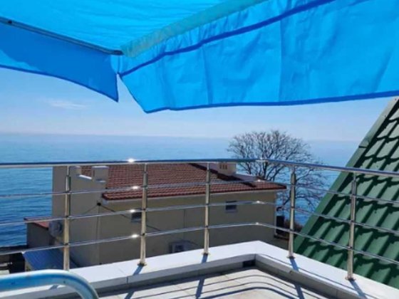 Будинок на Береговому Таирово