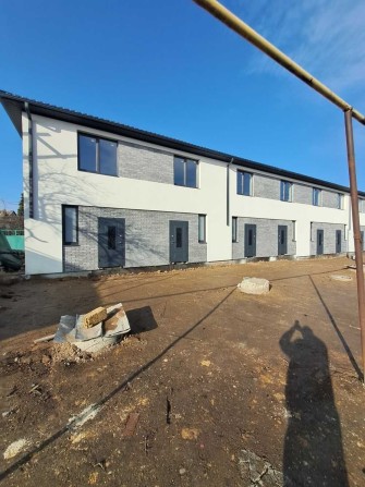 Продам современный таунхаус! - фото 1