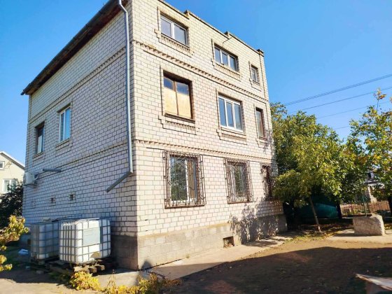 Продам жилой дом рядом с Черноморском цена снижена 35500т.у.е