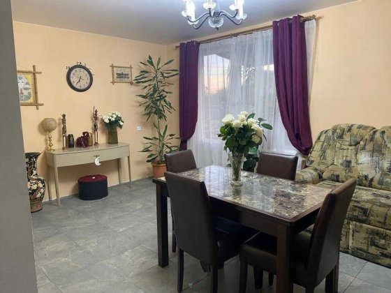 Затишний будинок у передмісті Чорноморська Молодіжне