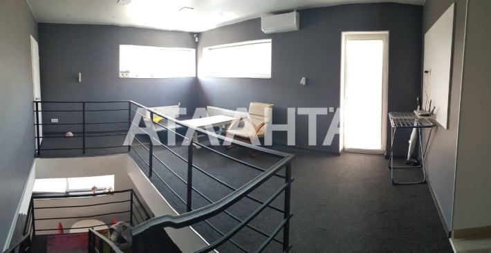 Новый, современный дом в с.Н Дофиновке - фото 1