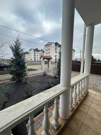 Будинок у передмicтi Чорноморську - фото 1