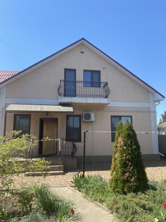 Продам частный дом в Молодёжном с капитальным ремоотом - фото 1