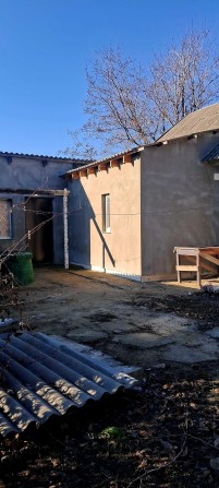 Дом с хорошим ремонтом в близи центра Беляевки - фото 1