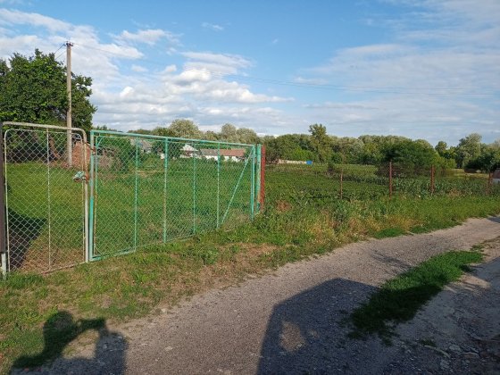 Будинок під дачу гарне місце. Гадяч