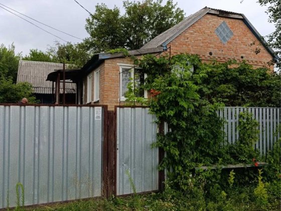 Будинок з гаражем та газом за вигідною ціною — Карлівка! Карлівка