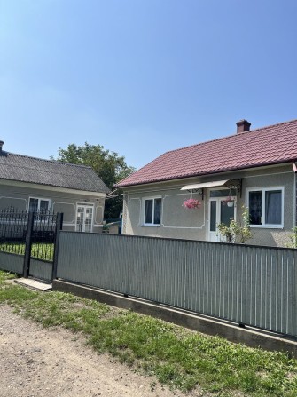 Продається господарство з двох будиночків в Садгорі ст.ціна57000дол. - фото 1