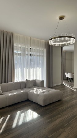 Продаж НОВОГО БУДИНКУ в с. Стоянка! Газ, басейн, дорогий ремонт - фото 1