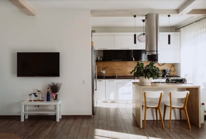 Продаж котеджу з ремонтом - фото 1