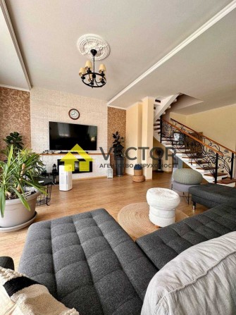 Ексклюзивний будинок з дизайнерським інтер’єром. БЕЗ Комісії АН 0% - фото 1