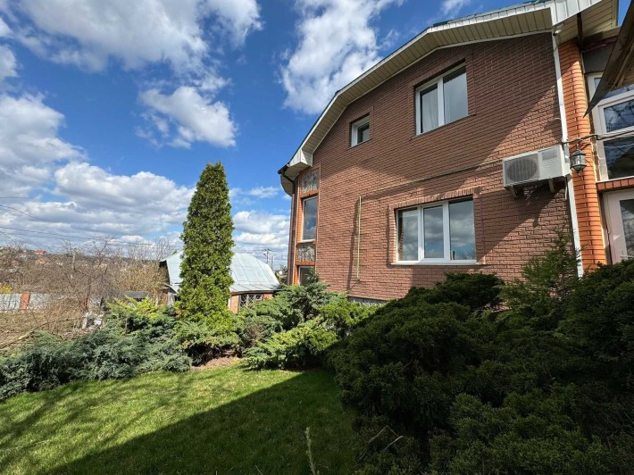 ‼️Центр‼️Цегляний будинок, 255 м², 15 соток, баня та басейн - фото 1