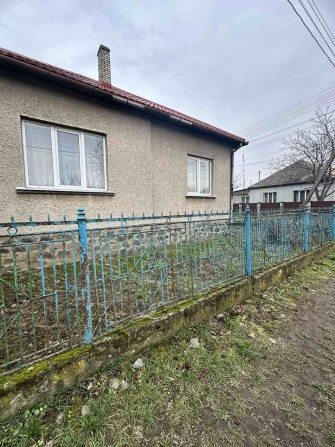 Продаж будинку в м. Ужгород район Краснодонців - фото 1
