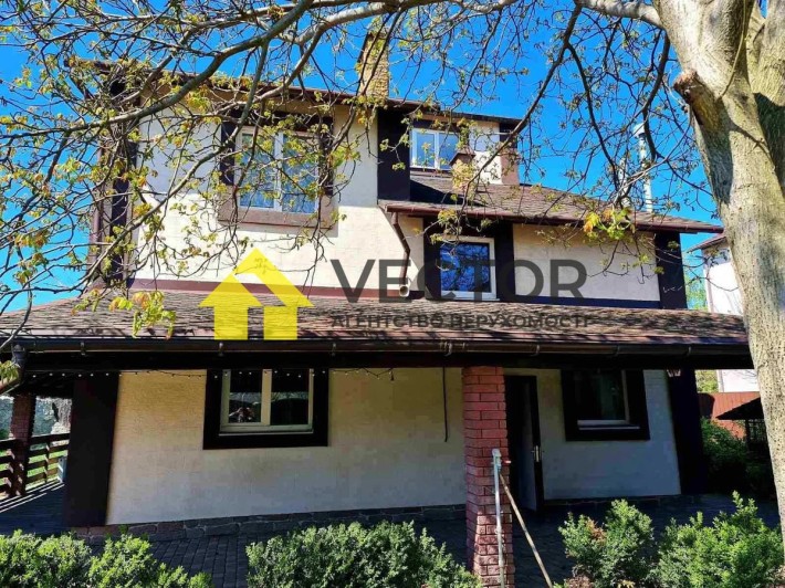 Продаж будинку в місті з ремонтом, ТОРГ - фото 1