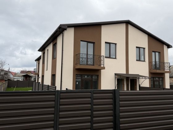 Продам Новый Таунхаус в р-н Кінотеатр Мир Черкассы