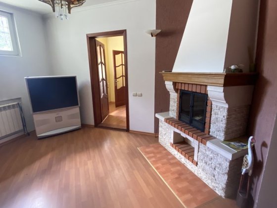 Продається будинок в центрі Черновцы