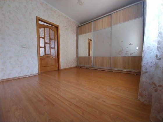 Продам будинок пл. 76/44,2/12,6 м2 в гарному стані (р-н Лісковиця) Чернігів