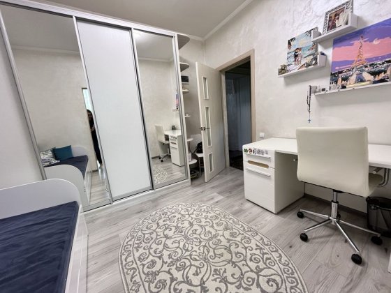 Продаж будинку з потенціалом під бізнес або житло Ужгород