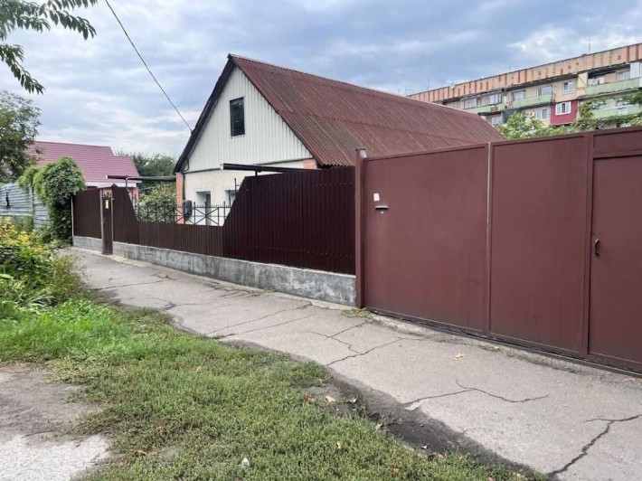 Продається окремий житловий будинок по вул. Грушевського. Галина - фото 1