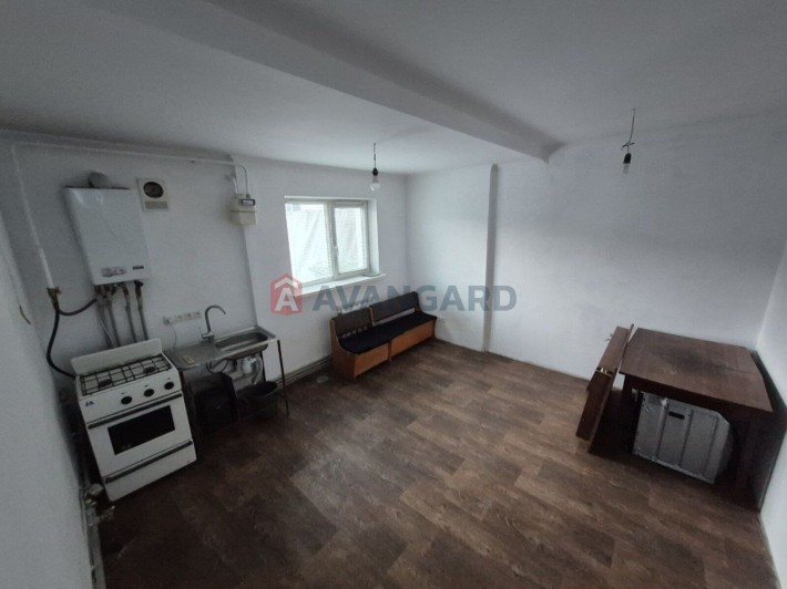 Частина будинку Хрещатик свіжий ремонт - фото 1