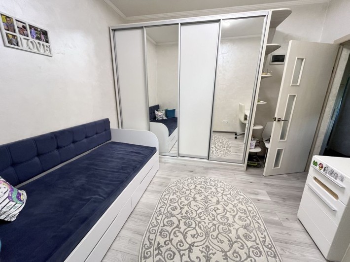 Продаж будинку в центрі міста. Можна під комерцію - фото 1