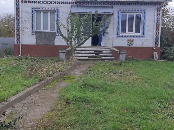 Продається будинок в Мамаївцях Чернівці