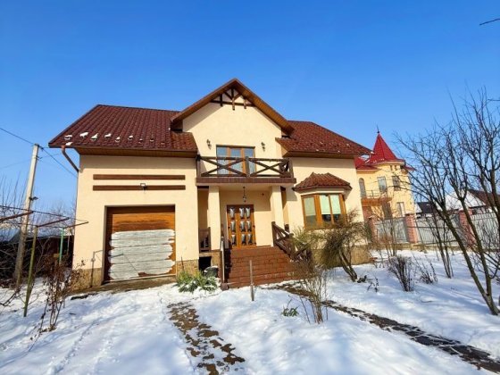 Продаж та Оренда будинка в Чернівецька область Кам'яна Чернівці