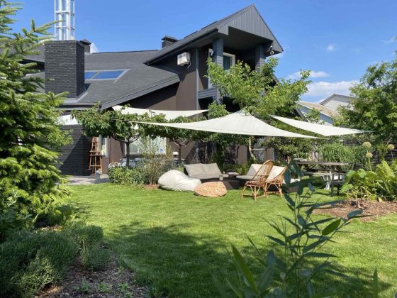 Класний будинок для великої сімʼї в м. Черкаси Черкаси