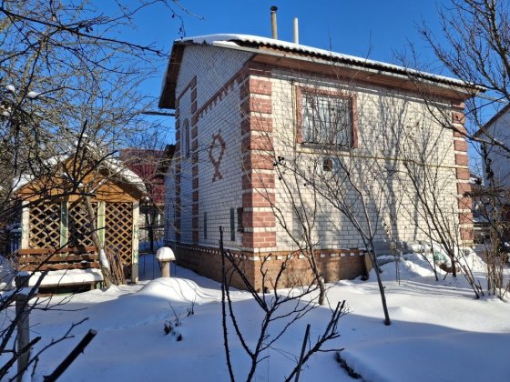 Продаж великої дачі в місті (  центральна вода та газ ) Чернігів