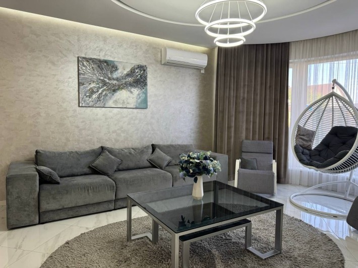 Продам чудовий будинок з ремонтом! - фото 1