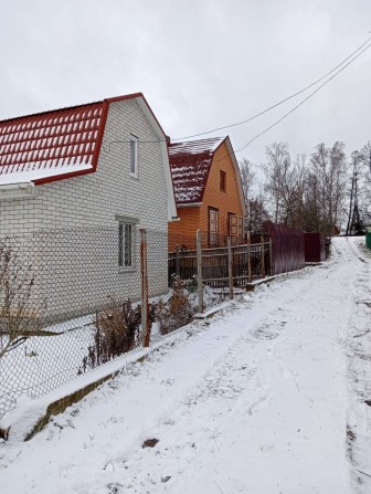 Гарна дача  в межах міста - фото 1