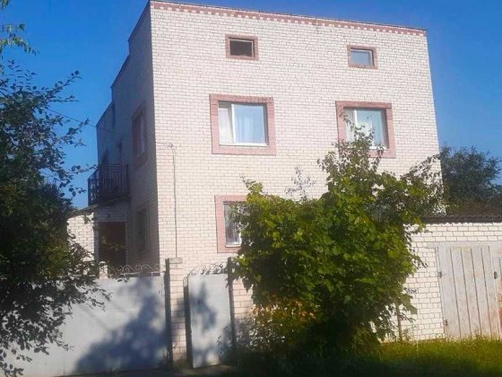 Продаж капітального будинку в передмісті Чернігова! DI Чернігів