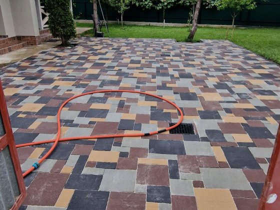 Власник. Будинок набережна 1 лінія! Ужгород