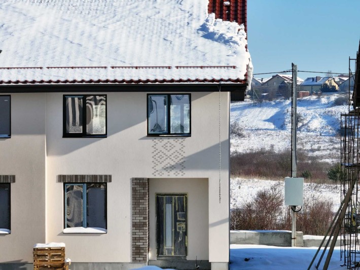 Продам котедж (Всі міські комунікації) асфальт приватний сектор - фото 1