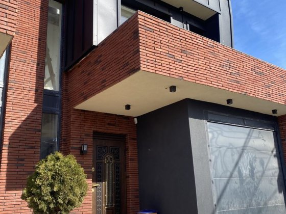 Продається будинок дуплекс з ремонтом Чернівці