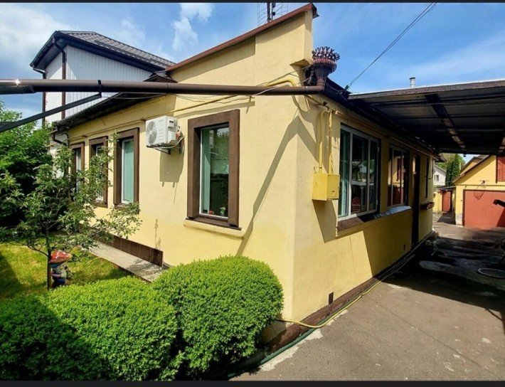 Продаж будинку р-н Казбет, вул. Василини. Будинок реальний. - фото 1