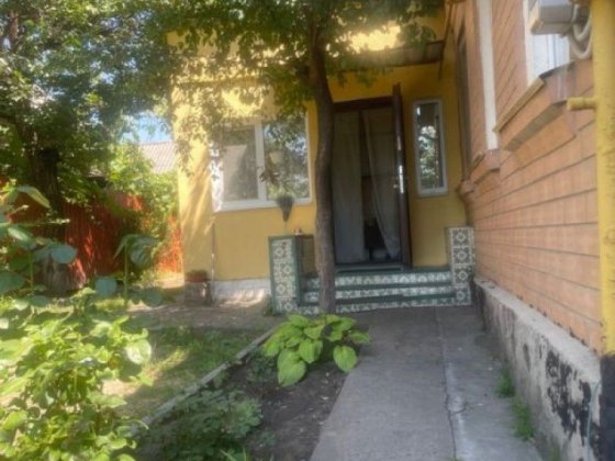Цегляний будинок з гаражем, 564907 Черкаси
