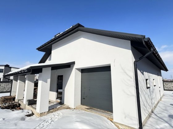 Продам будинок масив Криниченька Рівне