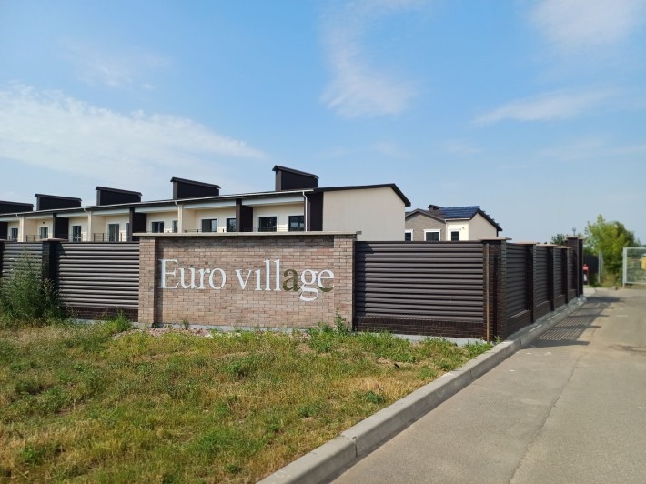 Продаж житла в елітній забудові "Euvro village"! з терасою та підвалом - фото 1